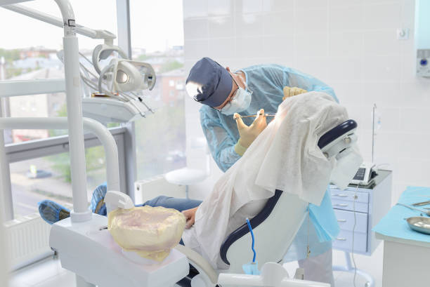Best Emergency Dentist for Knocked-Out Tooth in Roselawn, IN